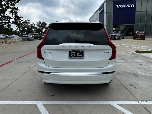 2023 Volvo XC90 B6 Ultimate 6-Seater
