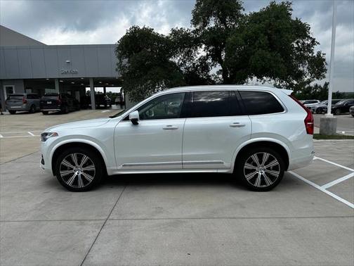 2023 Volvo XC90 B6 Ultimate 6-Seater