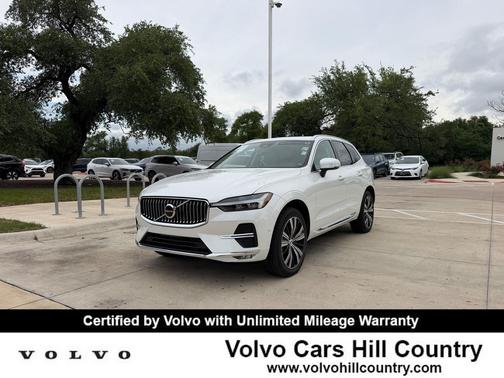Crystal White Metallic 2023 Volvo XC60 B5 Plus Bright Theme