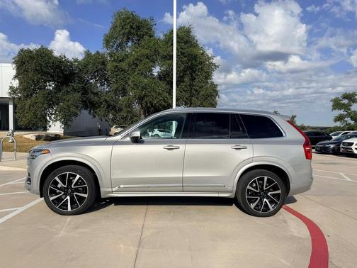 2023 Volvo XC90 B6 Plus 7-Seater