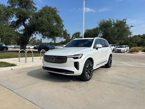 2026 Volvo XC90 B6 Plus 7-Seater