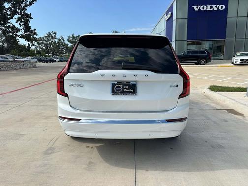 2026 Volvo XC90 B6 Plus 7-Seater