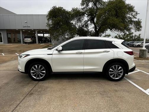 2022 INFINITI QX50 ESSENTIAL