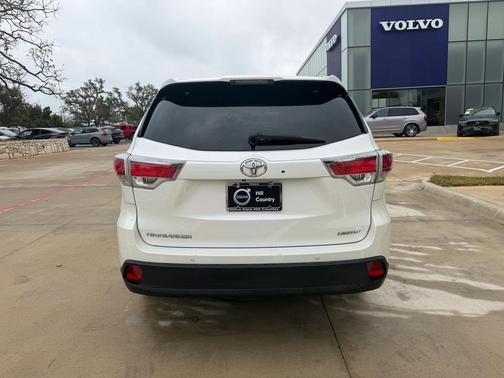 2016 Toyota Highlander Limited