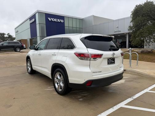 2016 Toyota Highlander Limited
