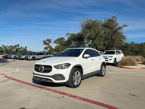 2021 Mercedes-Benz GLA 250 Base 4MATIC