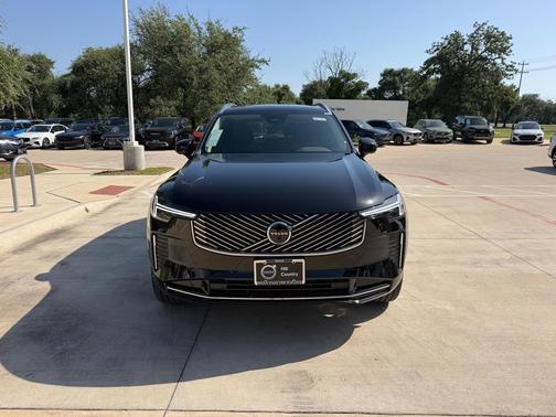 Onyx Black Metallic 2026 Volvo XC90 Plus, B6 AWD Gas (mild hybrid), Gasoline, Bright, 6 Seats