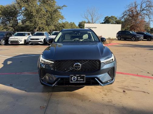 2026 Volvo XC60 B5 Ultra