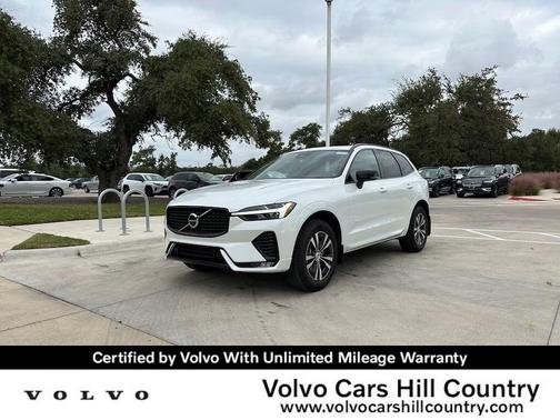 Crystal White Metallic 2025 Volvo XC60 B5 Core