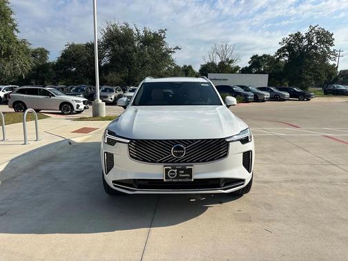 2026 Volvo XC90 B6 Plus 7-Seater