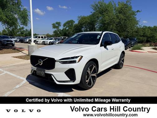 Crystal White Metallic 2023 Volvo XC60 B6 Ultimate Dark Theme