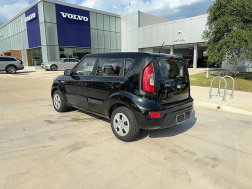 2013 Kia Soul Base
