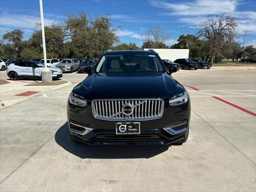 2025 Volvo XC90 Plug-In Hybrid Ultra