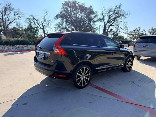 2016 Volvo XC60 T5 Platinum