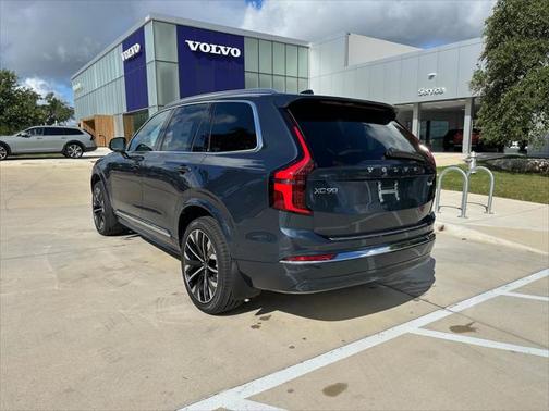 2026 Volvo XC90 B6 Plus 6-Seater