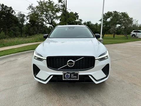 2024 Volvo XC60 Recharge Plug-In Hybrid T8 Plus Dark Theme