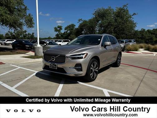 2023 Volvo XC60 B5 Ultimate Bright Theme