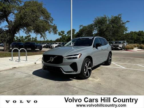 2025 Volvo XC60 B5 Ultra
