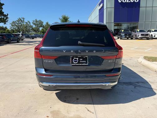 Denim Blue Metallic 2023 Volvo XC60 B5 Plus Bright Theme