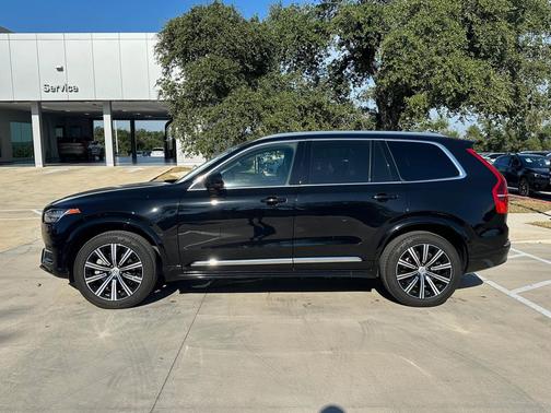 2024 Volvo XC90 B6 Plus Bright Theme 7-Seater