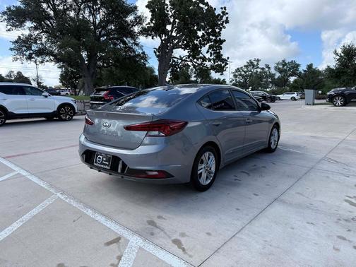Galactic Gray 2019 Hyundai ELANTRA SEL