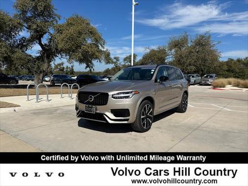 2023 Volvo XC90 Recharge Plug-In Hybrid T8 Ultimate Dark Theme 7-Seater