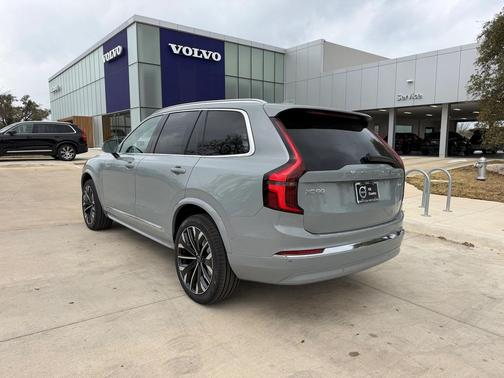 Vapour Grey Metallic 2026 Volvo XC90 Plus, B6 AWD Gas (mild hybrid), Gasoline, Bright, 7 Seats
