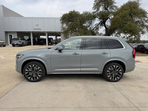 Vapour Grey Metallic 2026 Volvo XC90 Plus, B6 AWD Gas (mild hybrid), Gasoline, Bright, 7 Seats