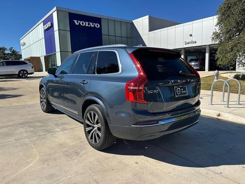 2024 Volvo XC90 B6 Plus Bright Theme 7-Seater