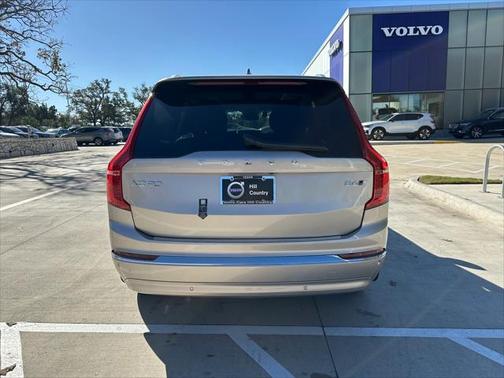 2025 Volvo XC90 B6 Ultra