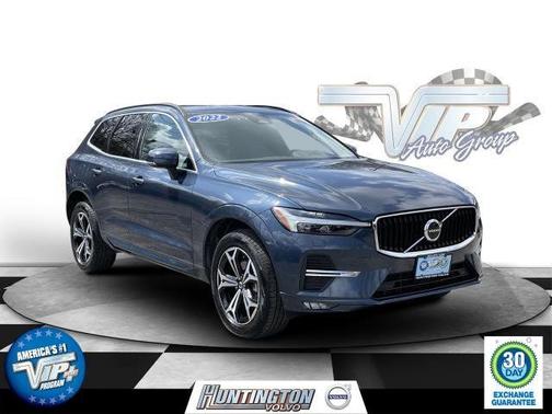 2022 Volvo XC60 Momentum