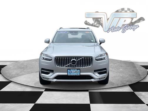 2022 Volvo XC90 Inscription