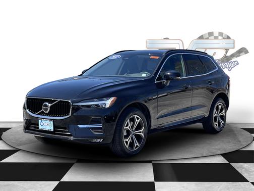 2022 Volvo XC60 Momentum