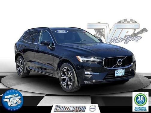 2022 Volvo XC60 Momentum
