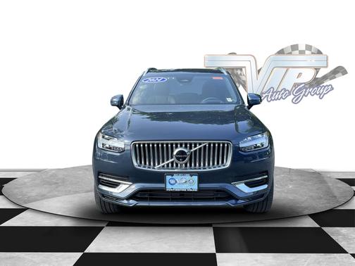 2024 Volvo XC90 Recharge Plug-In Hybrid Ultimate Bright Theme
