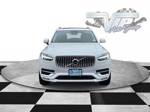 2023 Volvo XC90 Plus