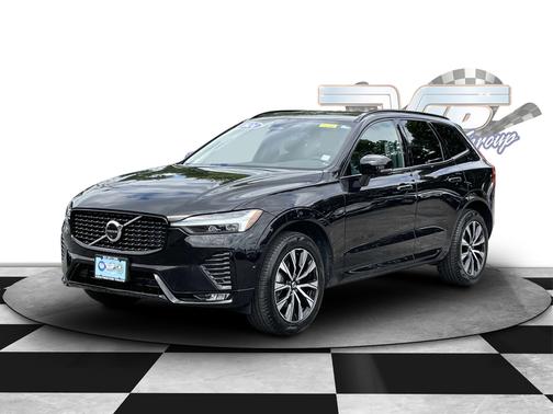 2024 Volvo XC60 Plus Dark Theme