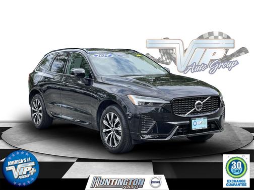 2024 Volvo XC60 Plus Dark Theme