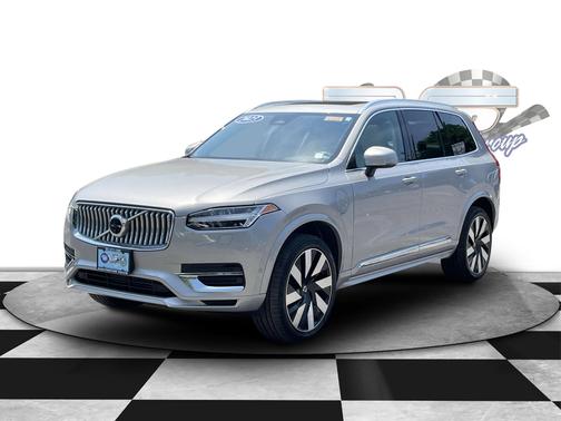 2023 Volvo XC90 Recharge Plug-In Hybrid Plus