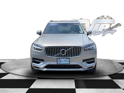 2023 Volvo XC90 Recharge Plug-In Hybrid Plus