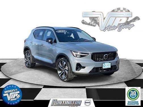 2023 Volvo XC40 Plus