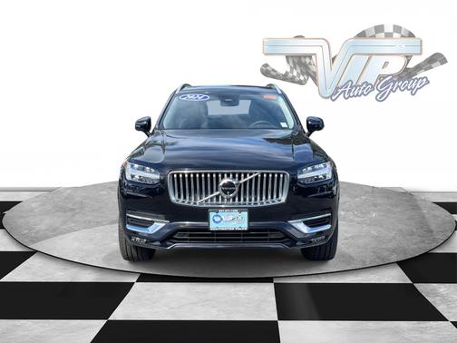 2024 Volvo XC90 Plus Bright Theme
