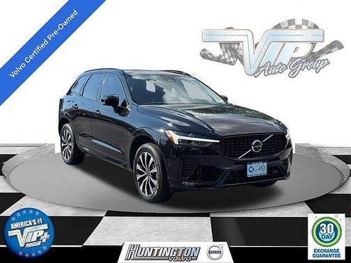 Onyx Black 2024 Volvo XC60 Plus