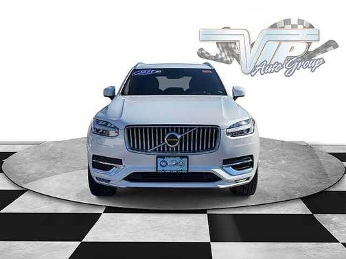 2023 Volvo XC90 Plus