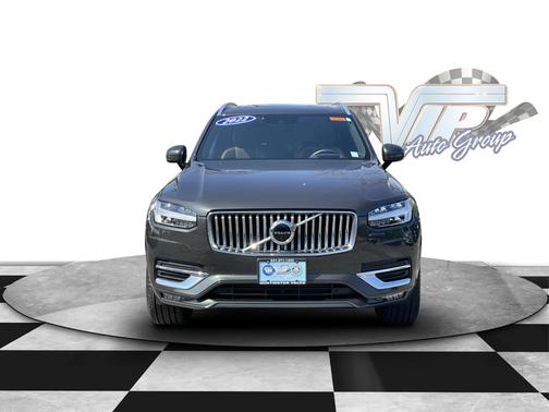 2022 Volvo XC90 Inscription