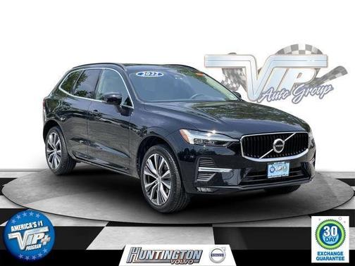 2022 Volvo XC60 Momentum