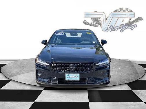 2023 Volvo S60 Plus