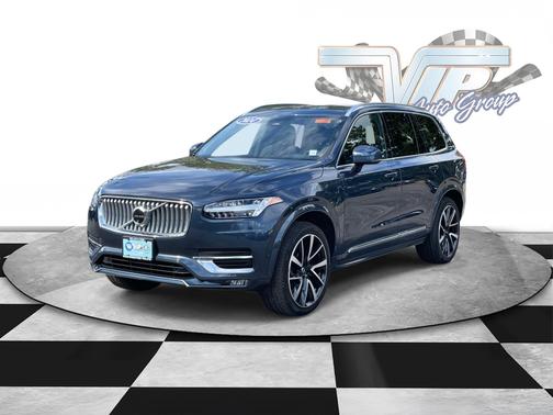 2024 Volvo XC90 Plus Bright Theme