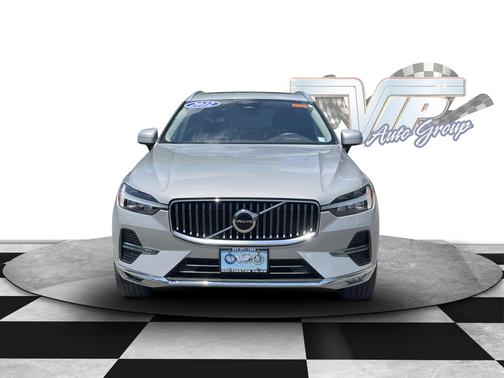 2022 Volvo XC60 Inscription