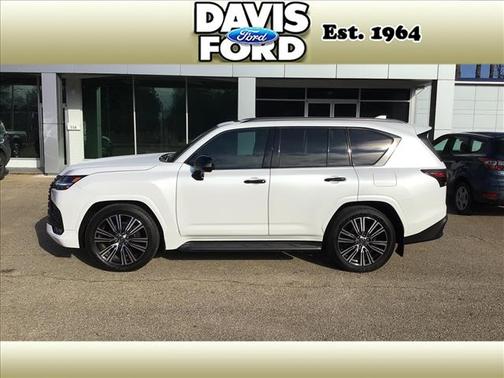 2025 Lexus LX 600 Luxury